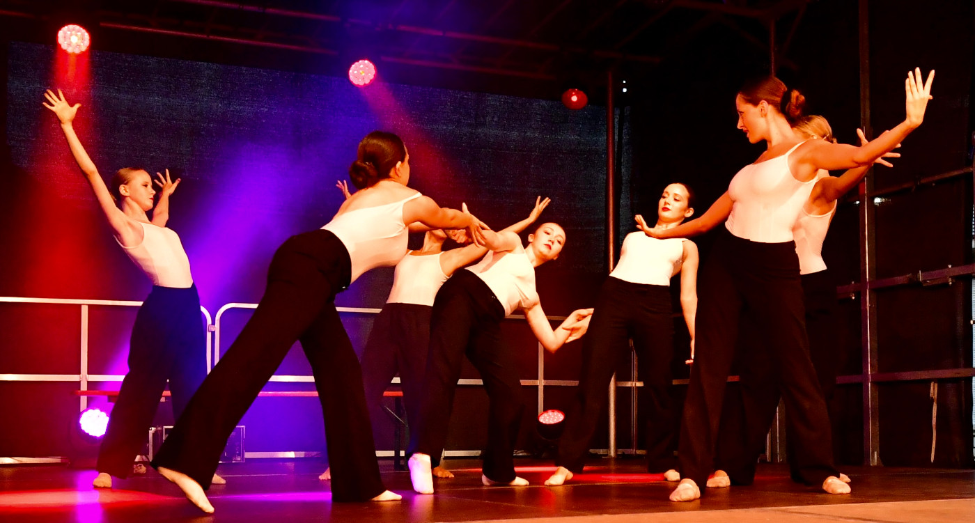 company-class-header